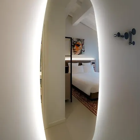 21 Guest house